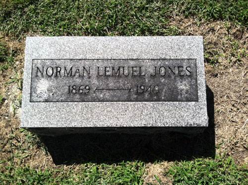 Norman L. Jones cemetery 01